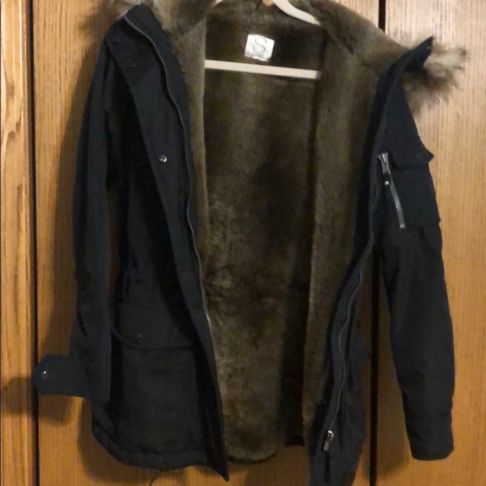 Winter Coat - Picture 2 of 4